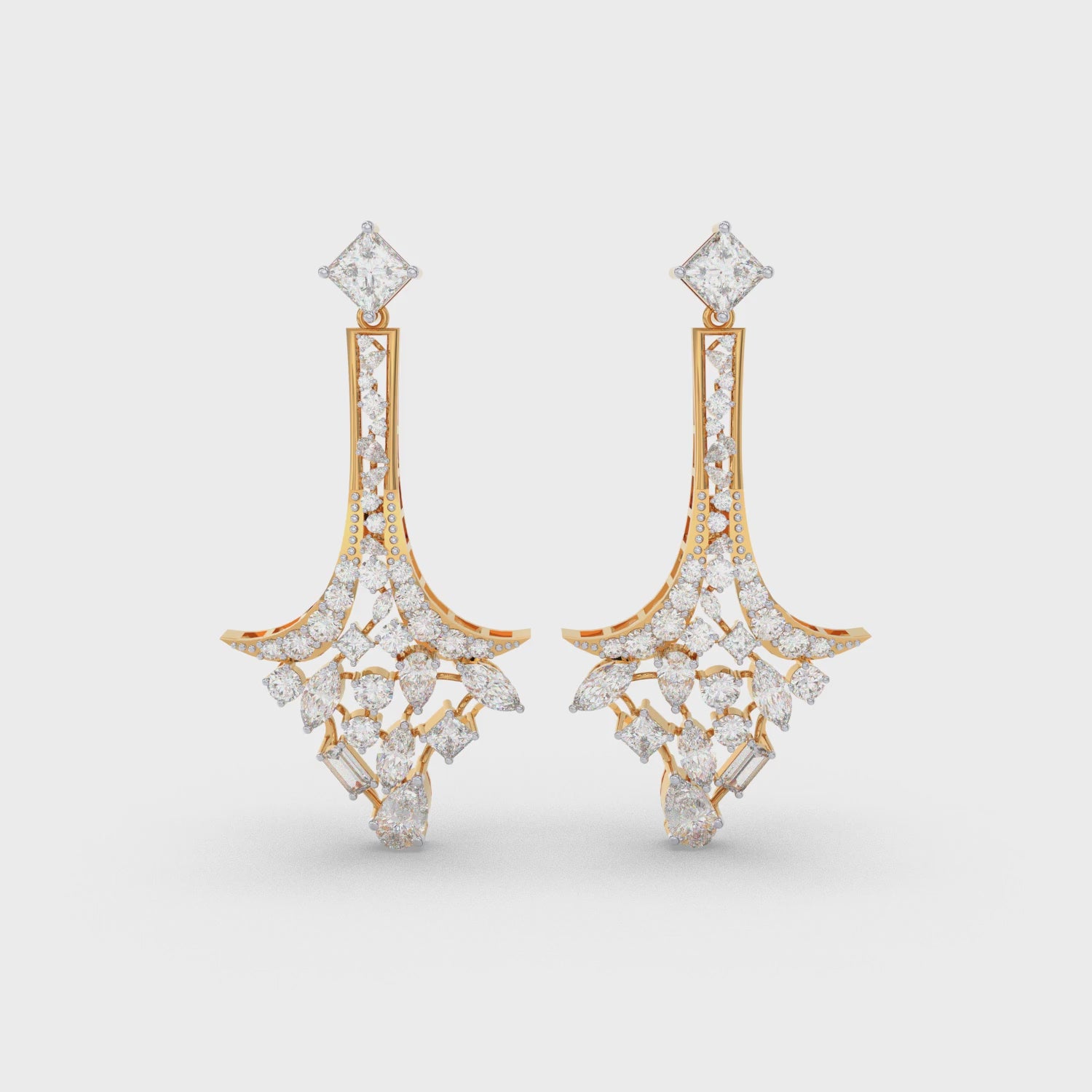 RATNAVINA EARRING