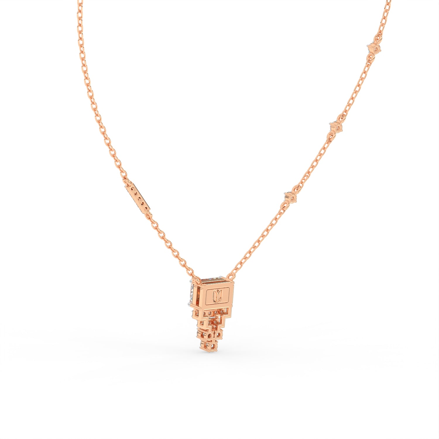 The Avenoir Pendant