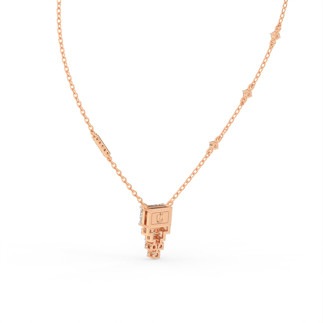 The Avenoir Pendant