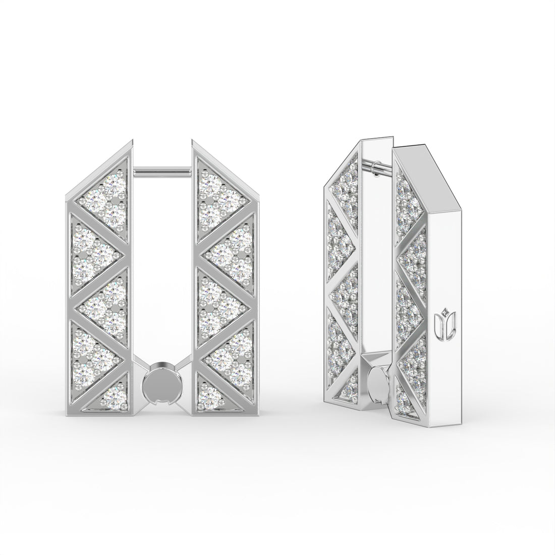 Véline Diamond Ear Cuff