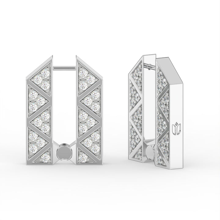 Véline Diamond Ear Cuff