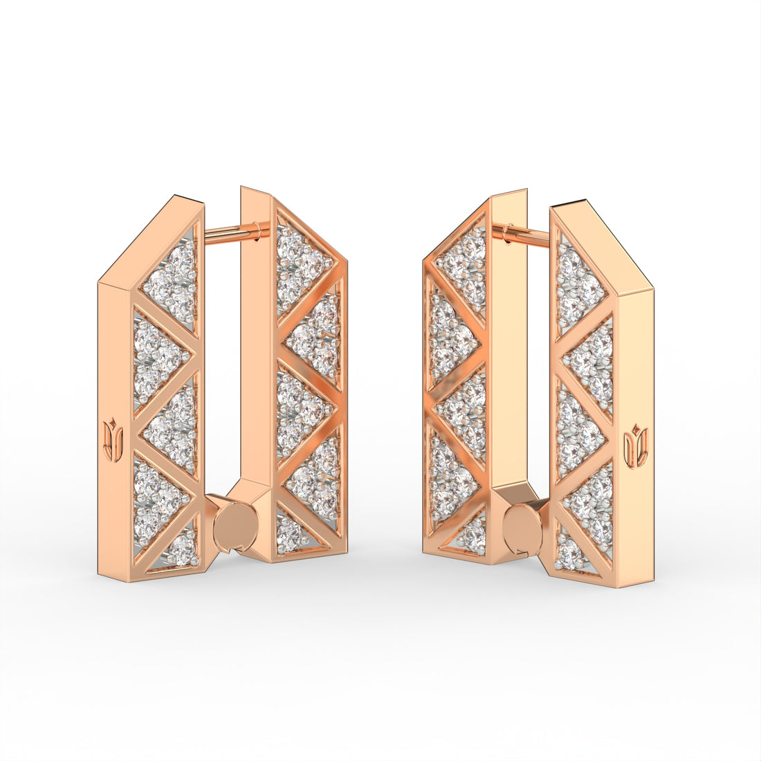 Véline Diamond Ear Cuff
